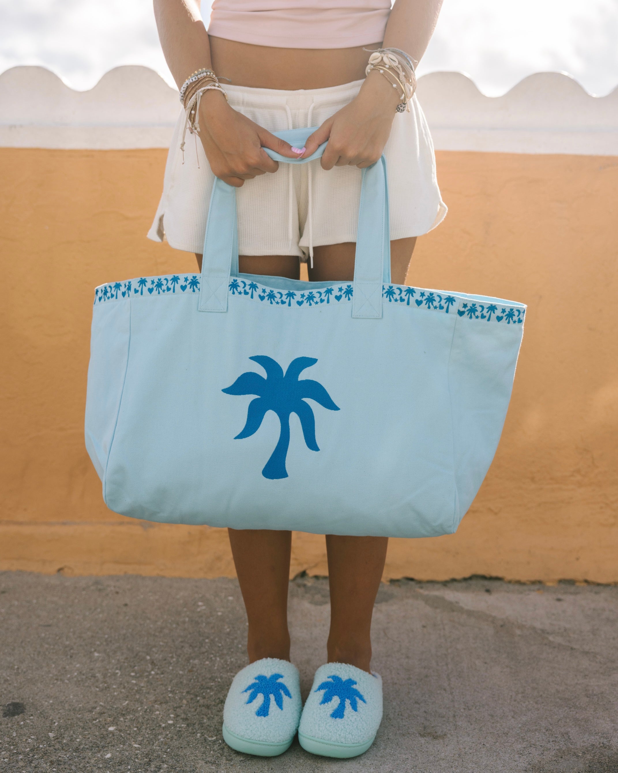 Couture Carryall, spacious reversible design, in Seabreeze (Reversible) - coastal preppy aesthetic beach style by Pink Palm Puff